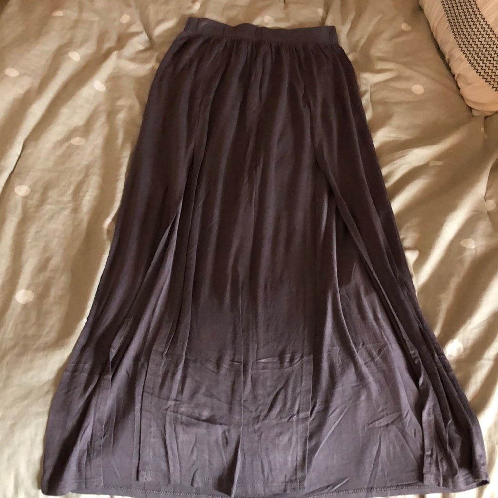 3 for $20✨ Charlotte Russe grey maxi skirt